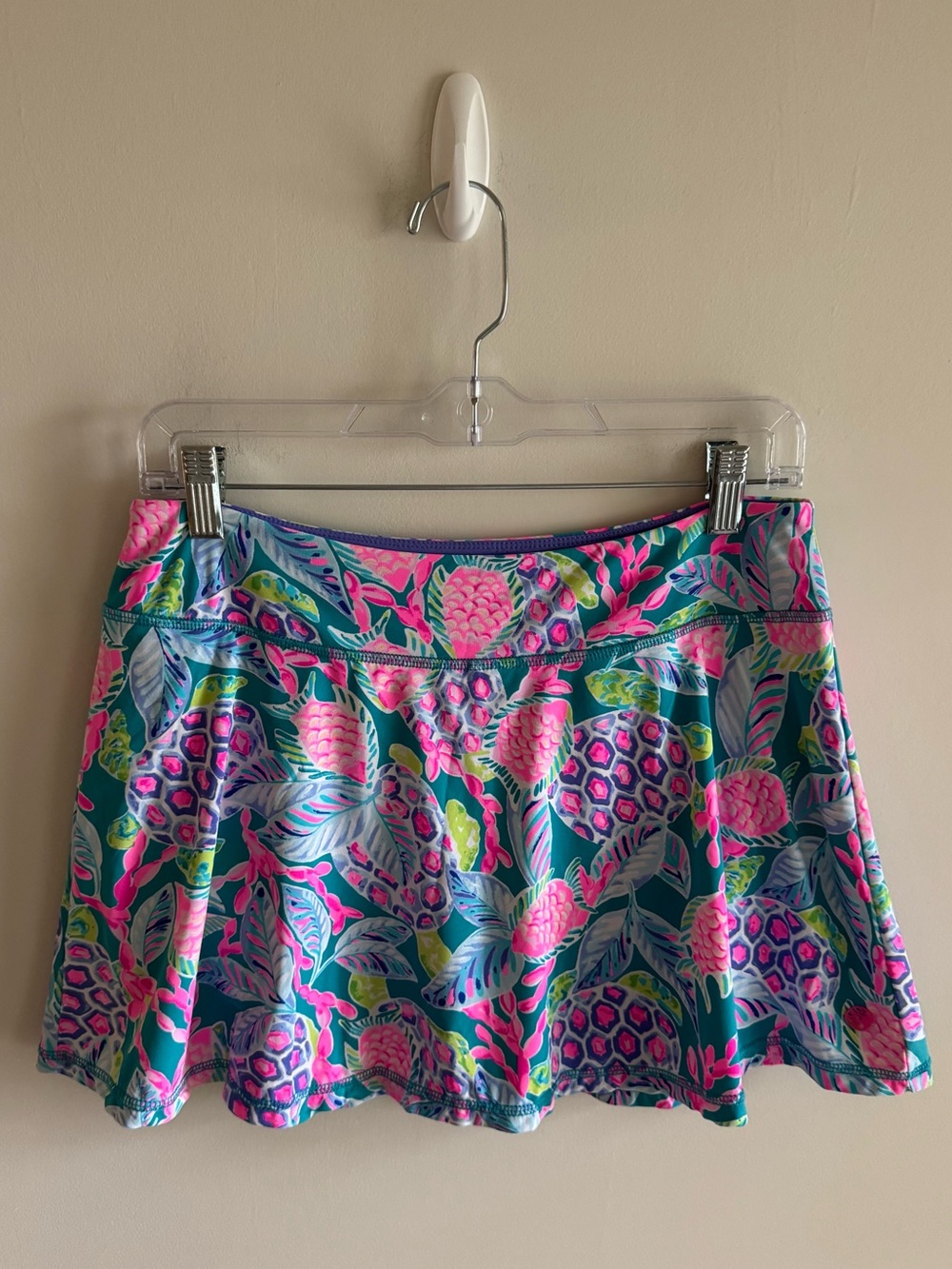 Lilly Pulitzer Luxletic Aila Skort in Turtle Wave
